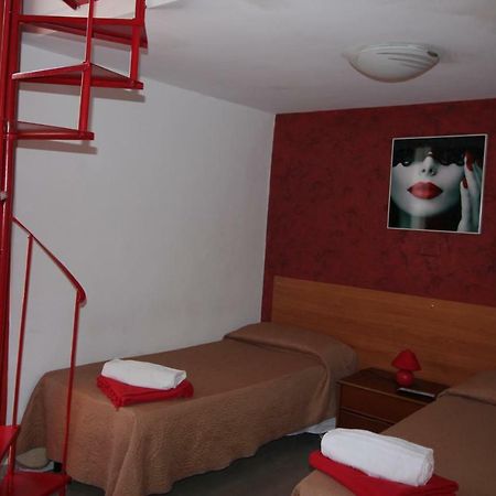 Guesthouse Paradisio Roma Esterno foto