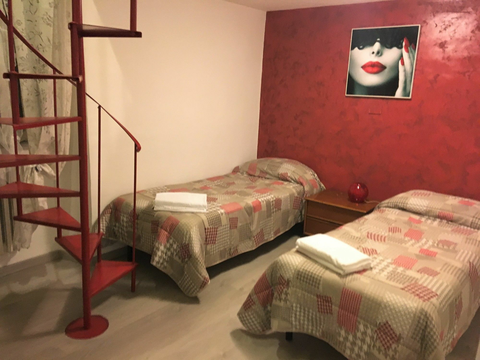 Guesthouse Paradisio Roma Esterno foto