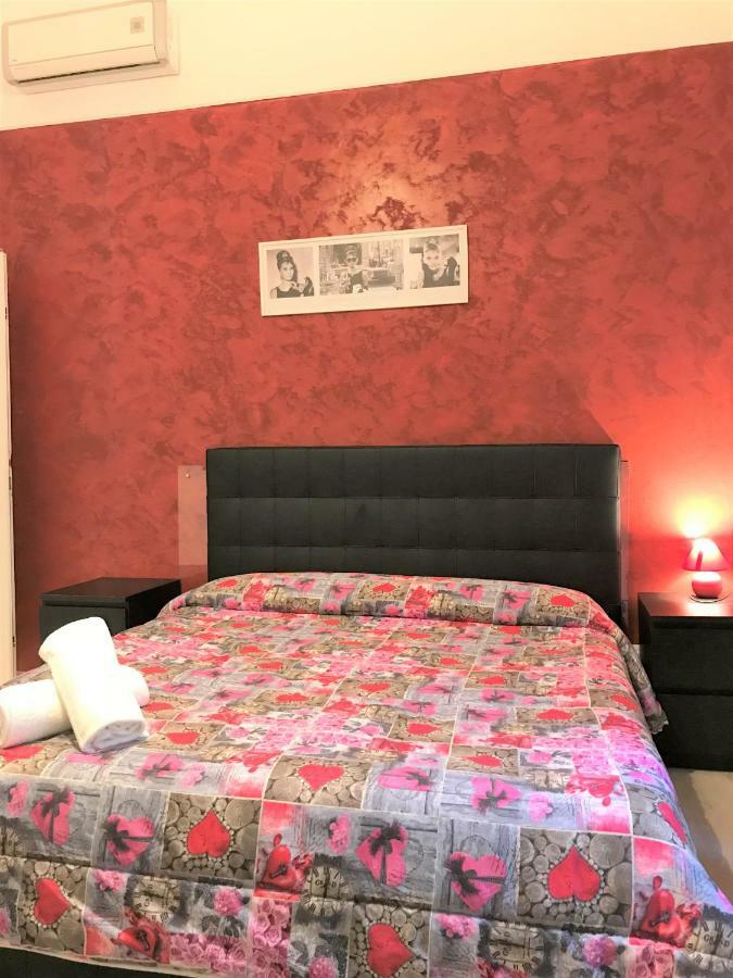 Guesthouse Paradisio Roma Esterno foto