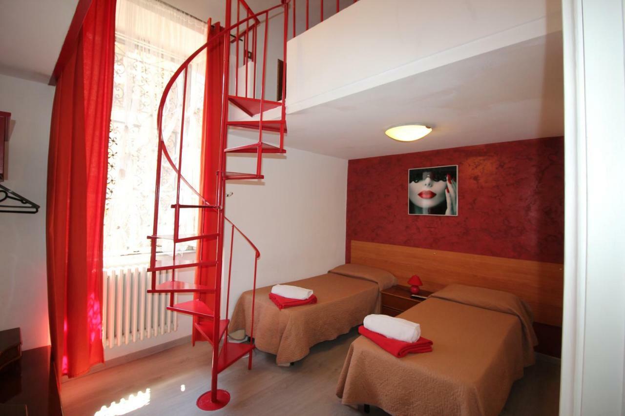 Guesthouse Paradisio Roma Esterno foto