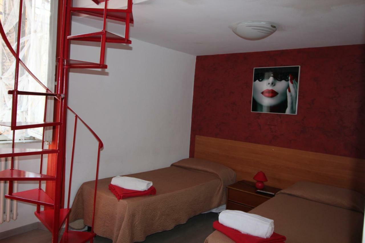 Guesthouse Paradisio Roma Esterno foto