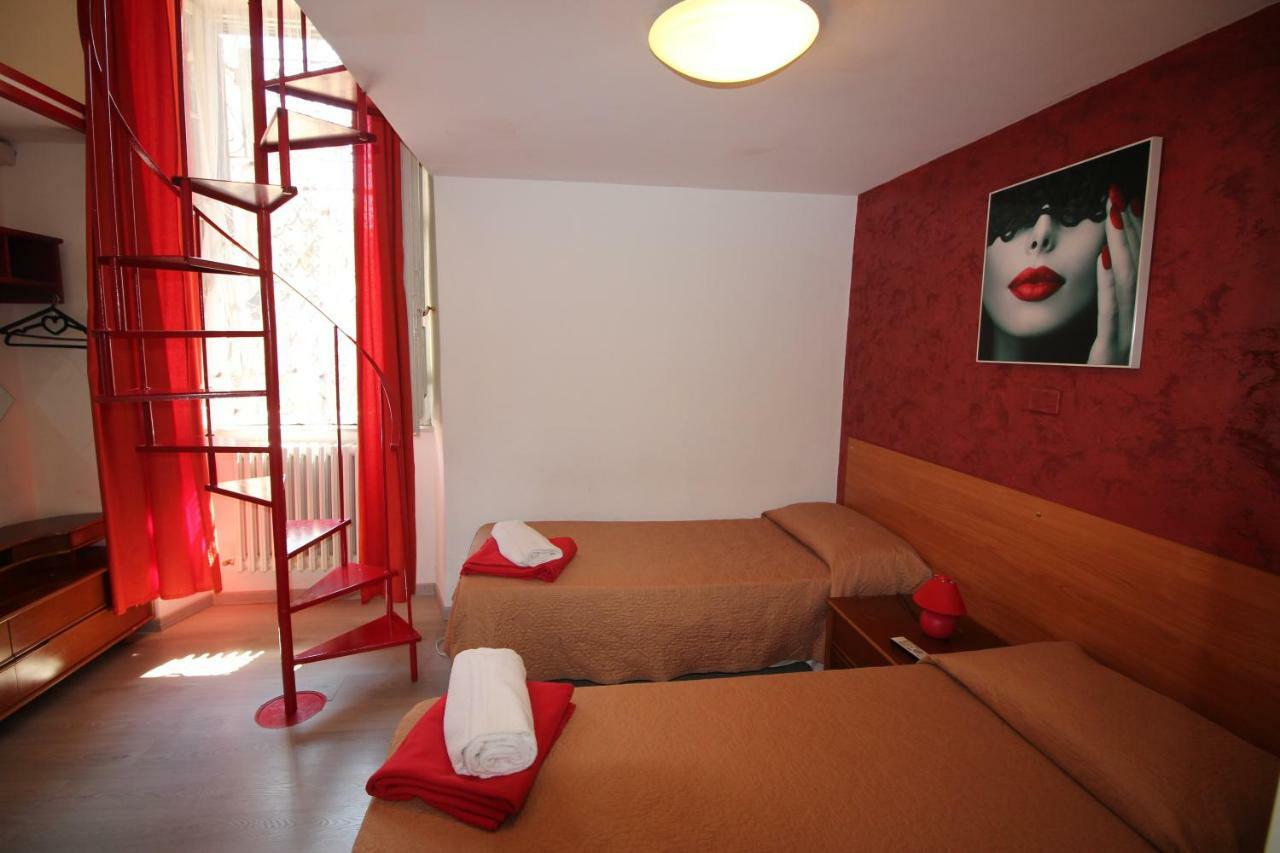 Guesthouse Paradisio Roma Esterno foto